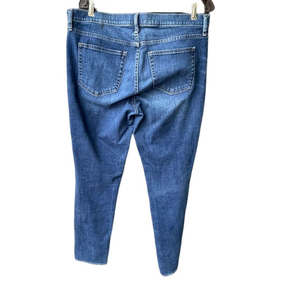 Gap 32L Real straight 31” inseam - Picture 2 of 8